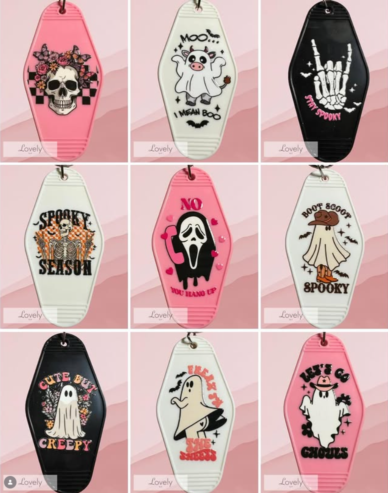 SPOOKY KEYCHAINS